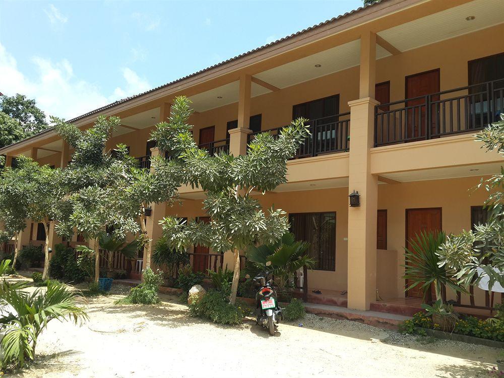 Bank Guest House Хаад Рин Екстериор снимка